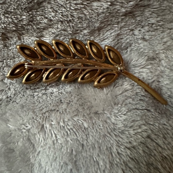 Antique vintage pin/brooch - Picture 2 of 3